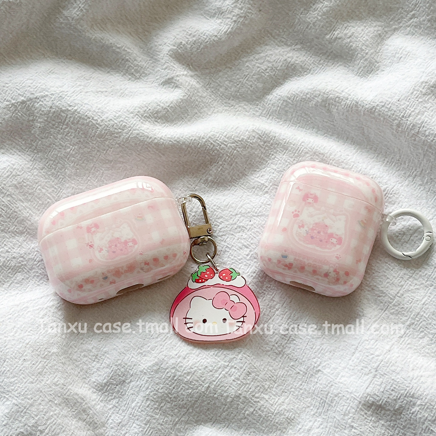 甜美粉格纹HelloKitty美乐蒂适用苹果Airpodspro3保护套苹果蓝牙无线1/2代新三代AirPods4代airpodpro2耳机壳