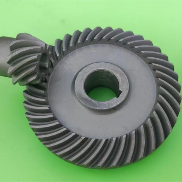2模端BYL面螺旋齿轮伞比1:3速5.精密伞锥齿轮