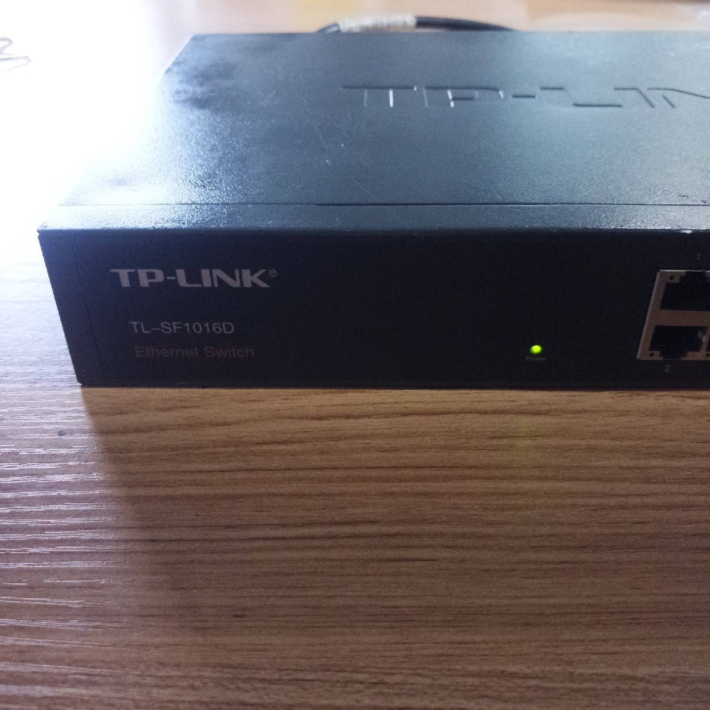 议价TP-LⅰNK以太网交换机，TL-SF1016D，16口百兆