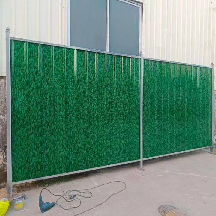 围挡施工泡沫夹心板小草工地加厚铁皮防风挡板工程施工围挡建筑