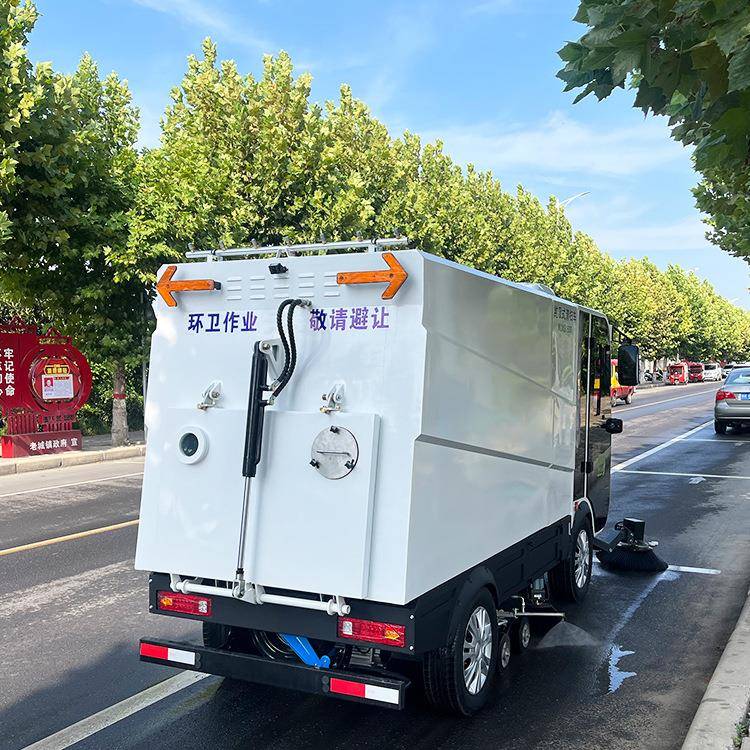 现货多规格驾驶式电动扫地车清洗电动扫地机电动洗扫车