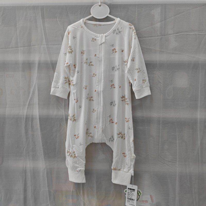 婴儿夏季莫代尔睡袋宝宝防踢被分腿睡衣夏天薄款儿童长袖空调衣服