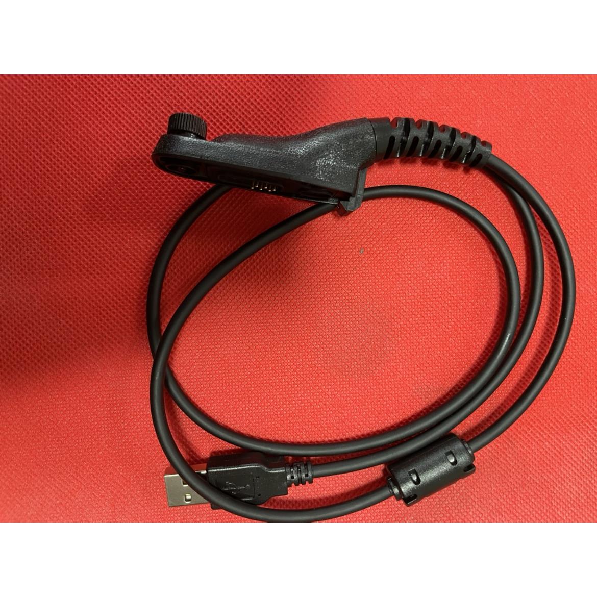 M对讲机 XIR P8668I P8260 P8268 P8200 GP328D GP338D+写频线