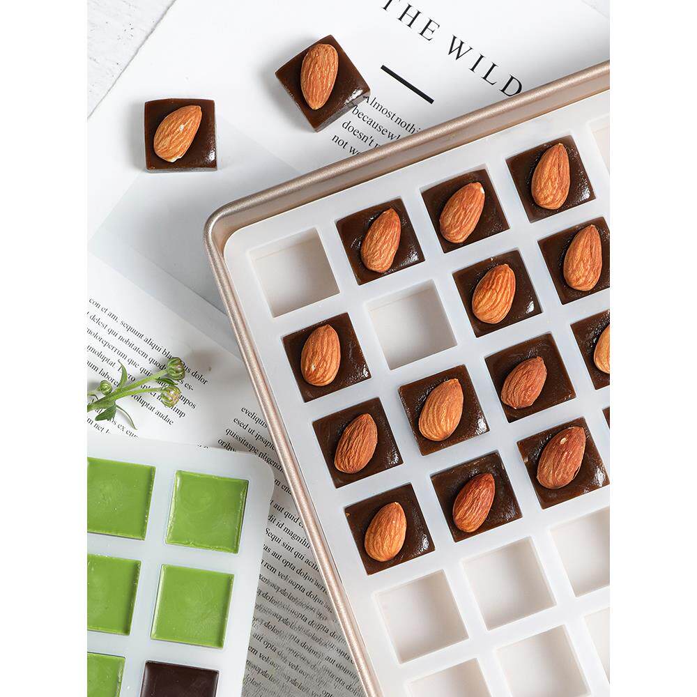 生巧模具做手工巧克力烘焙硅胶食品级翻糖可可脆片辅食情人节磨具