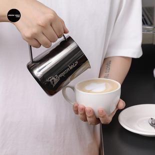 尤本家居镜面咖啡拉花缸带刻度尖嘴打奶泡杯不锈钢拉花杯咖啡器具