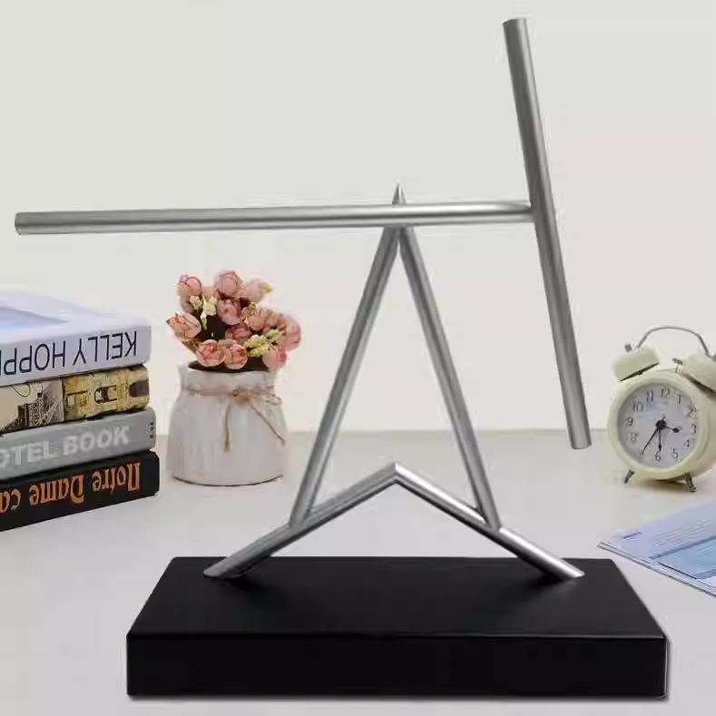 网红永动机车载摆件汽新型款物理创意礼物不会停的桌面办公桌装饰