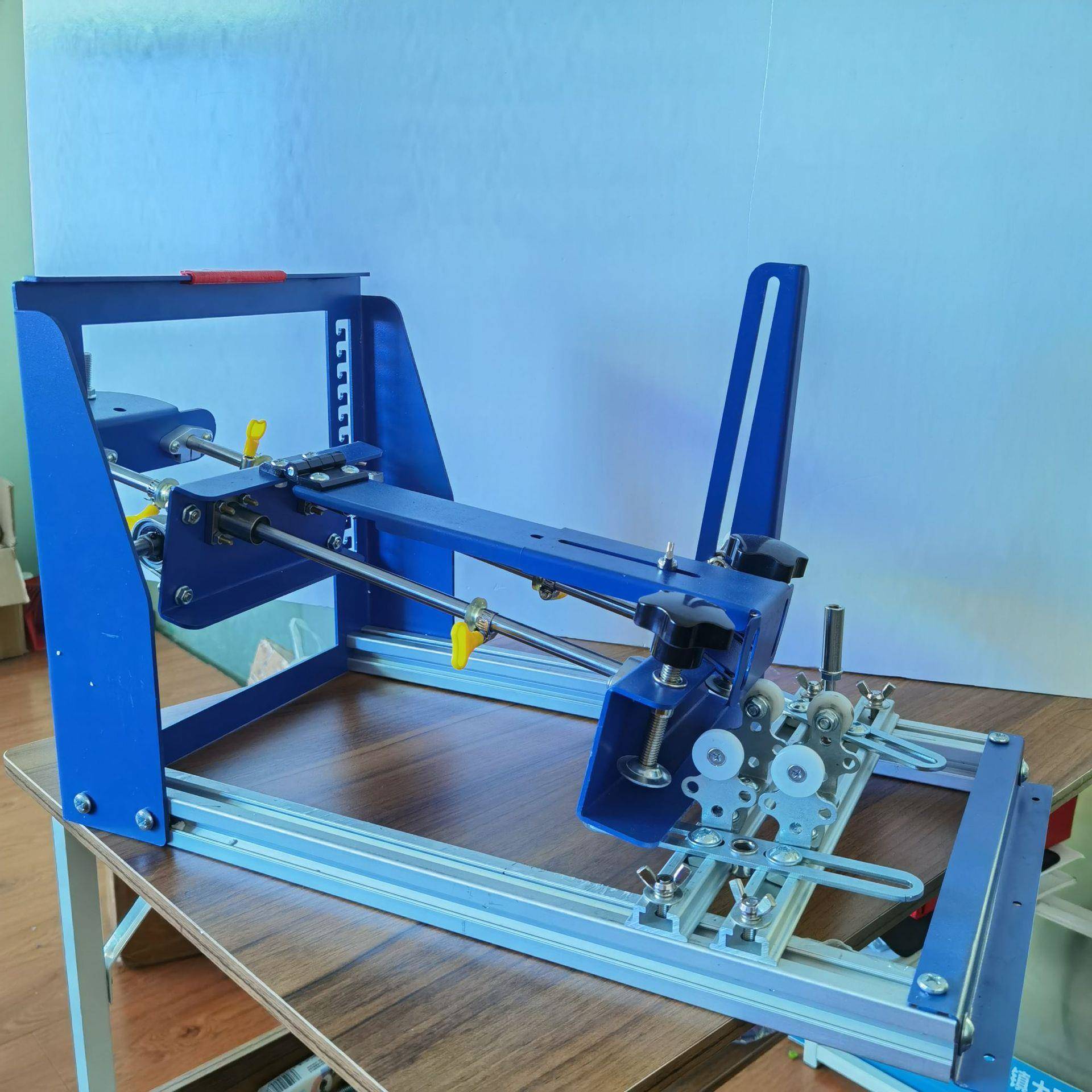 纯手工丝印台曲面手工滚印台式丝印机保温杯滚印机礼品文字滚印台