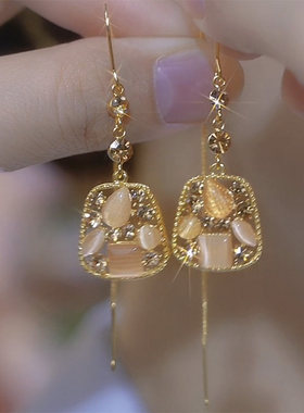 2026新款紫色香槟色耳环爆款独特轻奢高级感漂亮耳钉耳坠耳扣耳饰