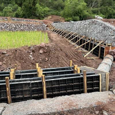 混凝土工地用新型塑钢模板便捷