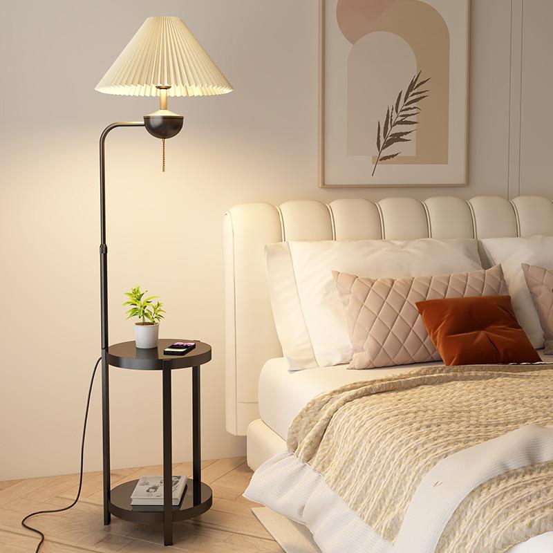 奶油风边几落CNW地灯厅沙发置物摆件客灯卧充床头柜一室体台灯无