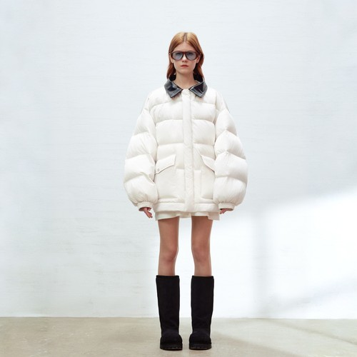 YANGYUQING设计师品牌中长款廓形皮领夹克羽绒服25AW