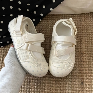 厚底波点运动凉鞋厚底女款2026年新款夏季小白鞋配裙子魔术贴单鞋