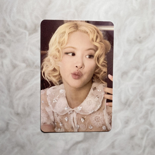 blackpink朴彩英rose韩国快闪衣服卡 rolo2衣服卡 肉快闪衣服卡