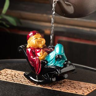 创意趣味地主老财变色茶宠摆件摇椅财主茶玩茶台茶桌装饰茶具配件