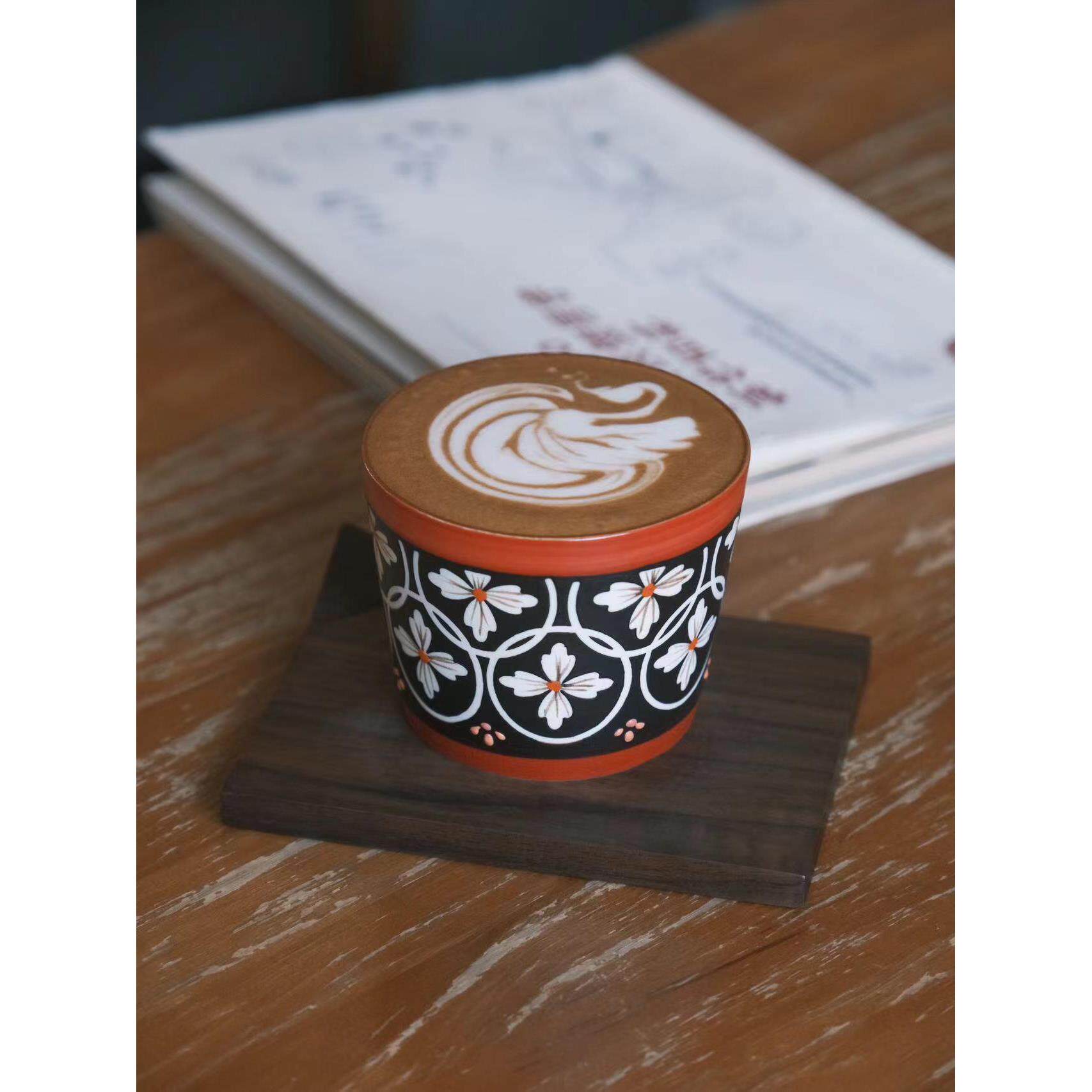 春辰手工刻花猪口杯景德镇陶瓷咖啡杯拿铁拉花复古小众礼物250ml