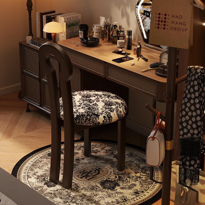 中古风实木梳妆凳化妆椅女生卧室梳妆台靠背椅子轻奢复古凳高级感
