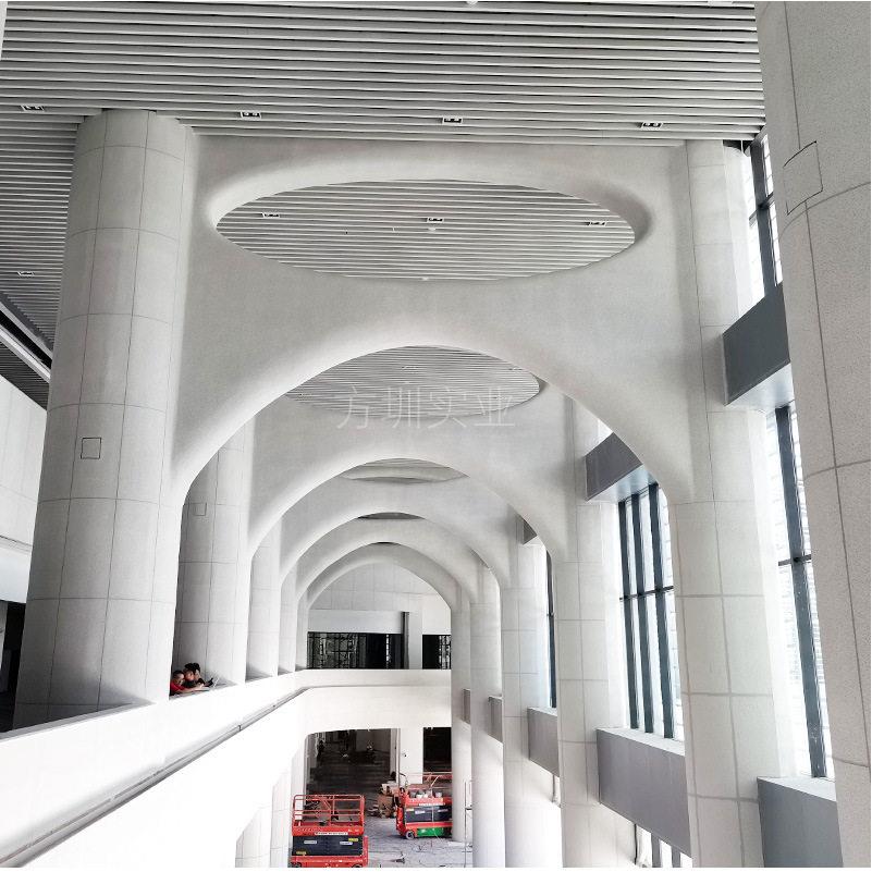 方圳玻璃钢立柱造型端定制酒店楼盘会展中心室内主题场景装饰
