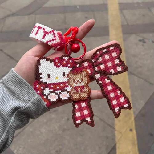 HelloKitty拼豆成品钥匙扣挂件包挂可爱送朋友礼物七夕Hello装饰
