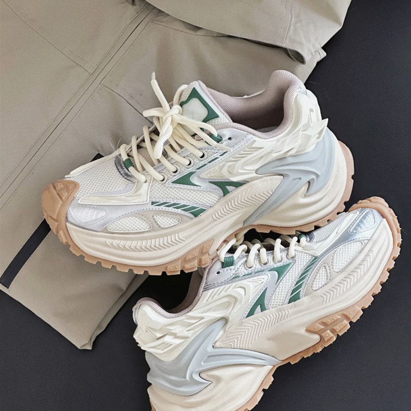 精致女孩~~清新j感厚底增高老爹鞋网面透气休闲运动鞋机甲风跑步