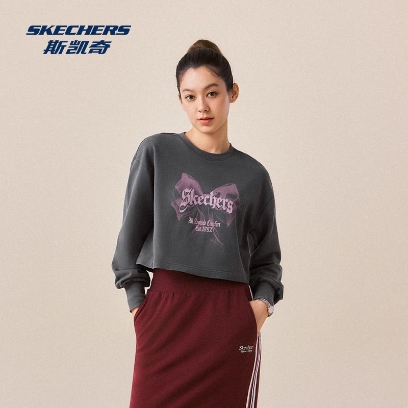 斯凯奇2026春季女款宽松短款圆领长袖针织运动T恤时尚休闲舒适版图片