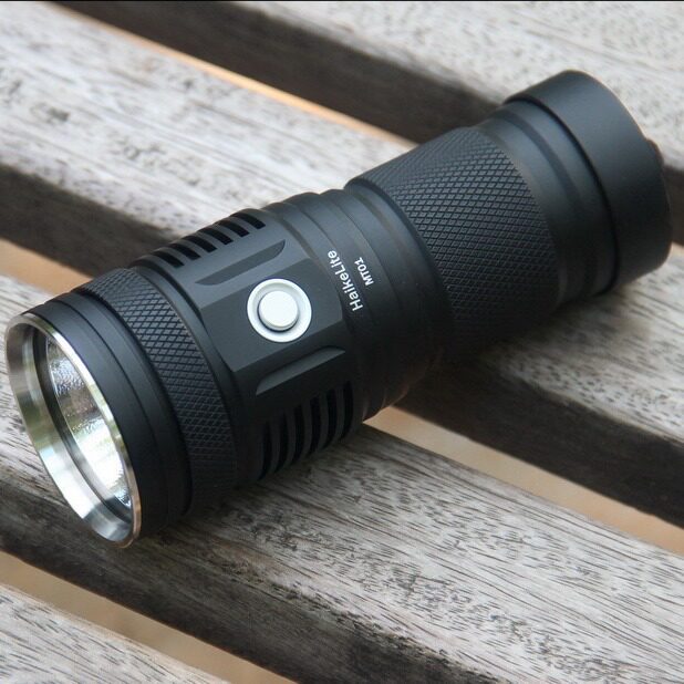 HaikeLite 骇客 MT01 XHP50 二代 2500流明 3节18650远射手电筒