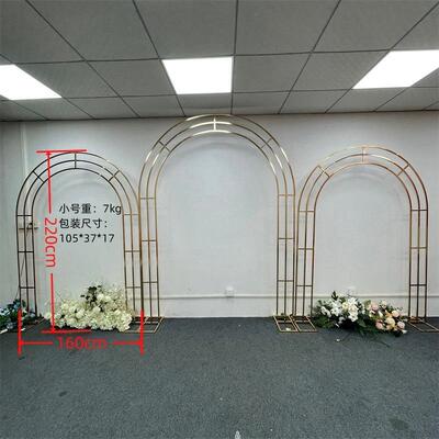 新款婚庆道具铁艺屏婚礼舞台布置形金色弧架子迎宾风背区EJO摆件