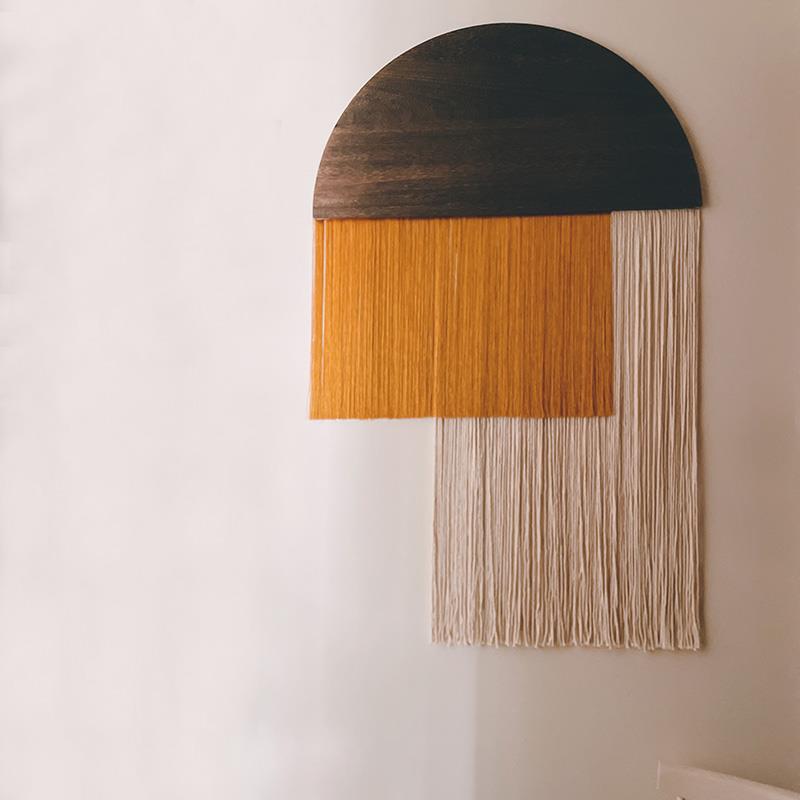 北欧现代简约流苏壁毯波西米亚民宿客厅装饰手工制作半圆木形挂毯
