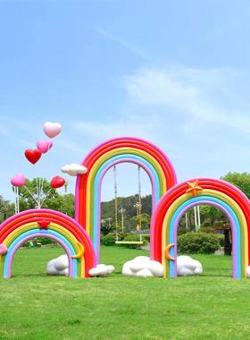景区民宿网红彩虹秋千拍照打卡爱心雕塑院子告白气球云梯装饰摆件