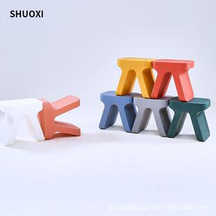 凳家用穿鞋 ins网红创意设计师入户门换鞋 凳门口塑料小凳子儿童椅