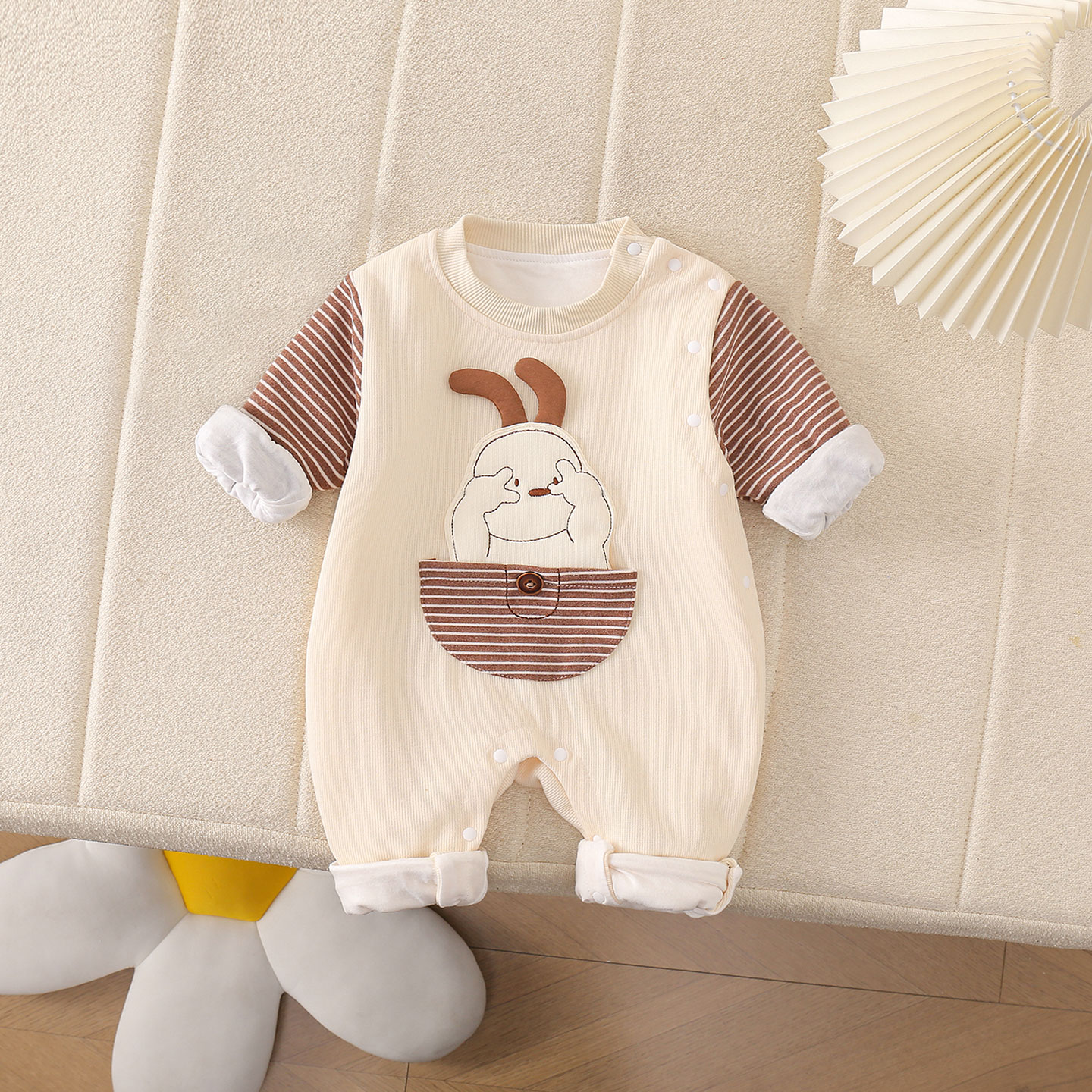 婴儿春秋双层无骨连体衣