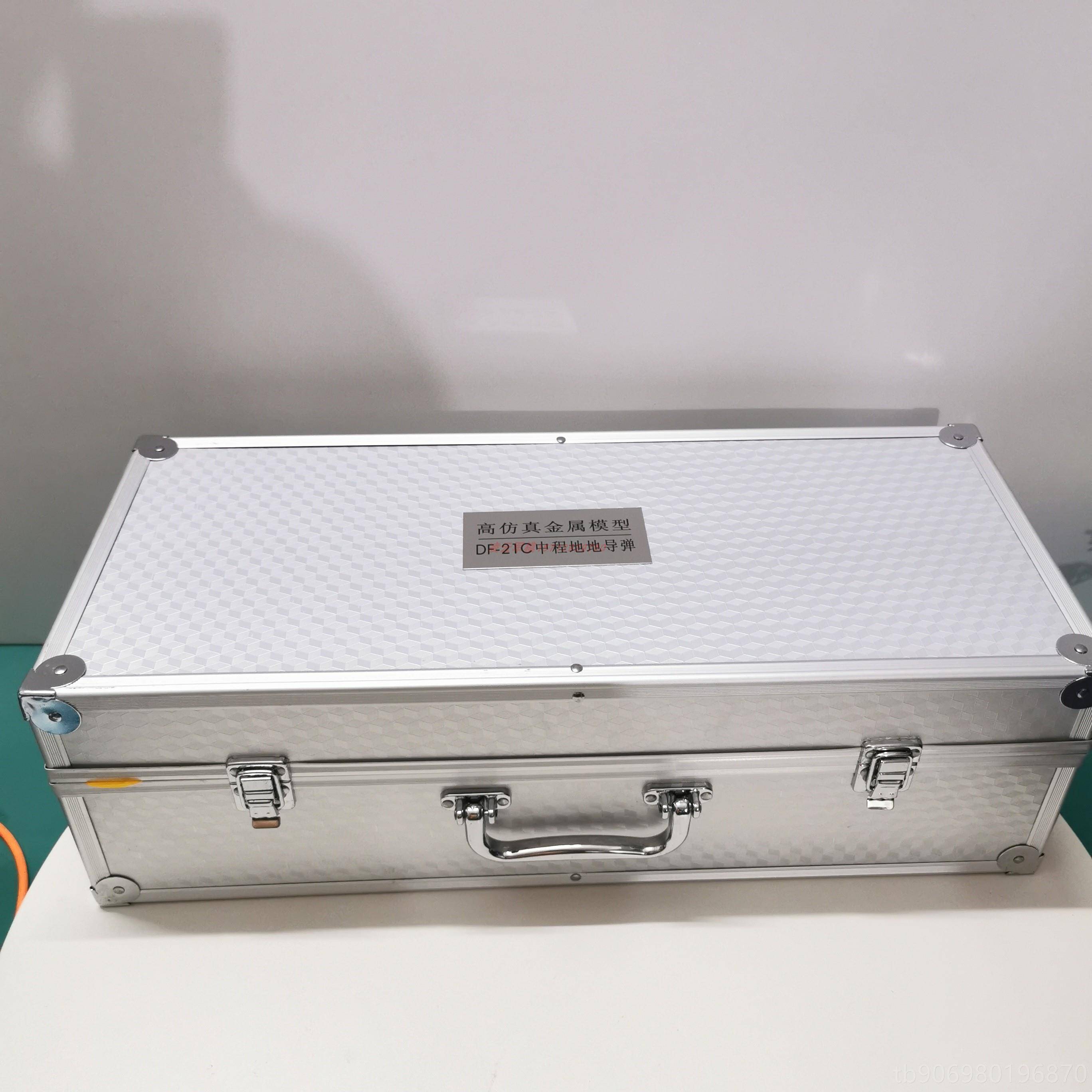 高档射东风导弹1发车模型合金1:35 金属军2事礼品迷彩军模DF-21C