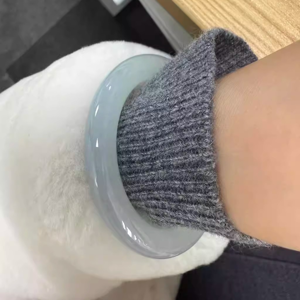 玉长情【清丽系列】翡翠玉手镯子