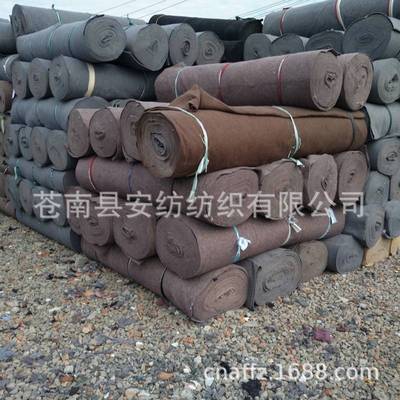 《土工布》工程布温室大棚保温毡公路施工养护黑心棉防晒毛毡防寒