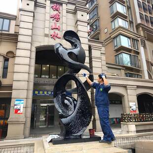 玻璃钢雕塑产品翻新到现场修复大型工艺品摆件户外产品重新上色