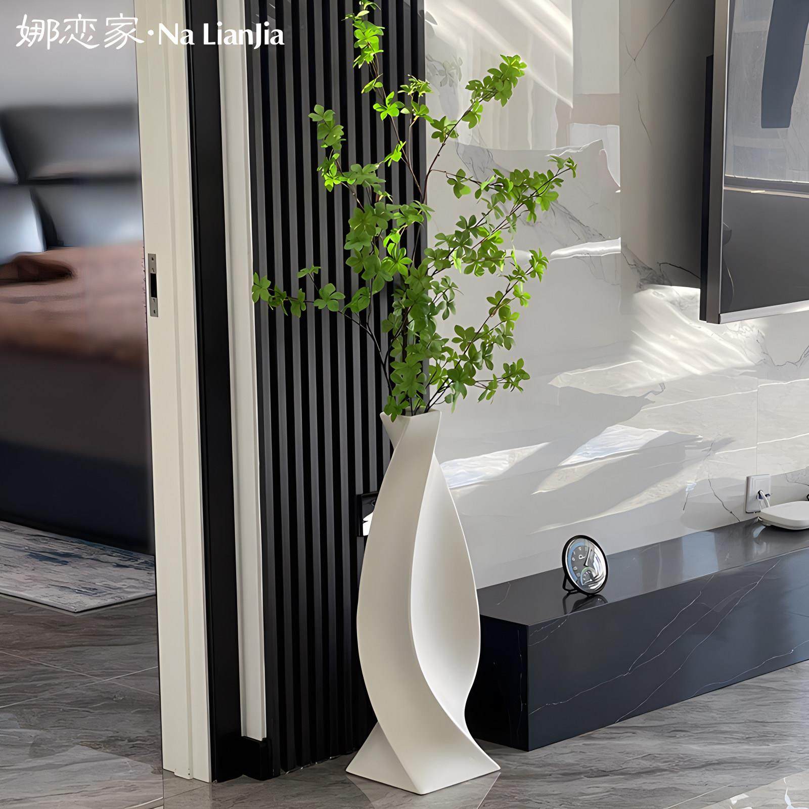 北欧轻奢奶油风落地大花瓶客厅插花摆件现代极简电视柜旁边装饰品