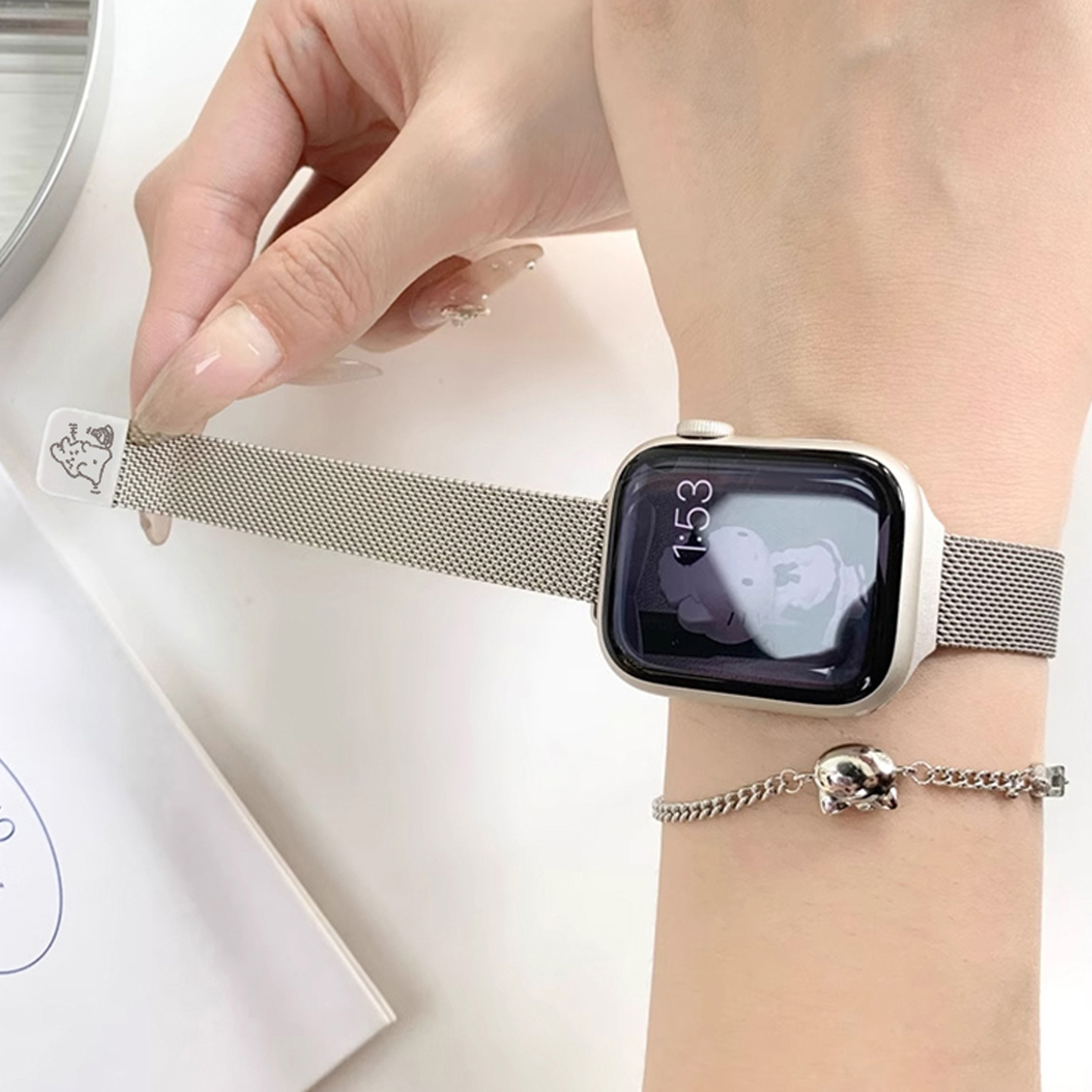 适用2025新款苹果手表表带applewatch磁吸金属iwatch10手表带Ultra2米兰尼斯s9表带女s7/s6/se夏季s8创意腕带