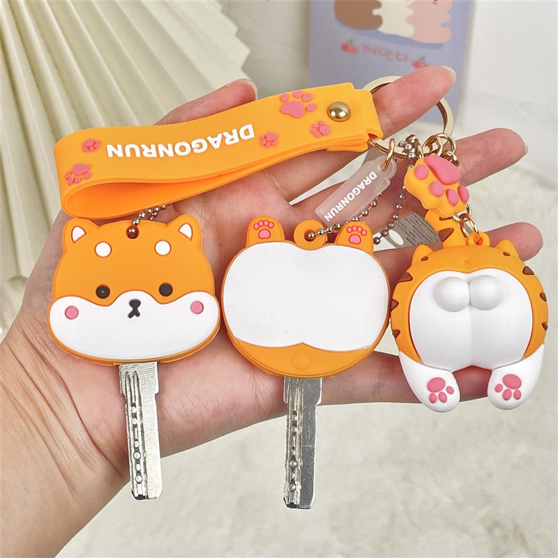 创意立体挂件柯基爱学生宿舍钥匙头车锁装饰防丢草莓熊库