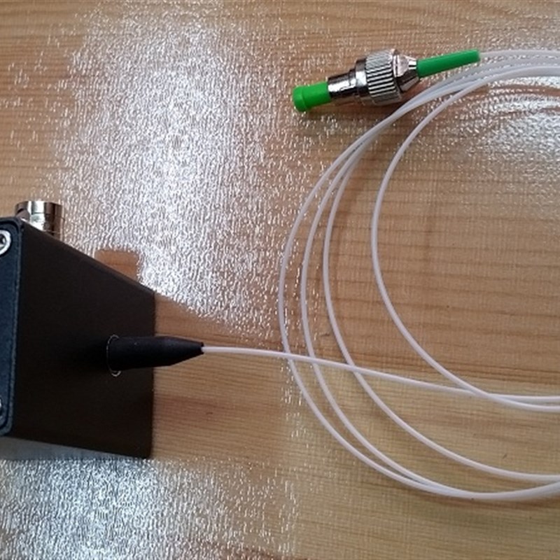 高速光纤光电二极管探测器/光纤接收器(FC接口,800nm-1750nm)图片