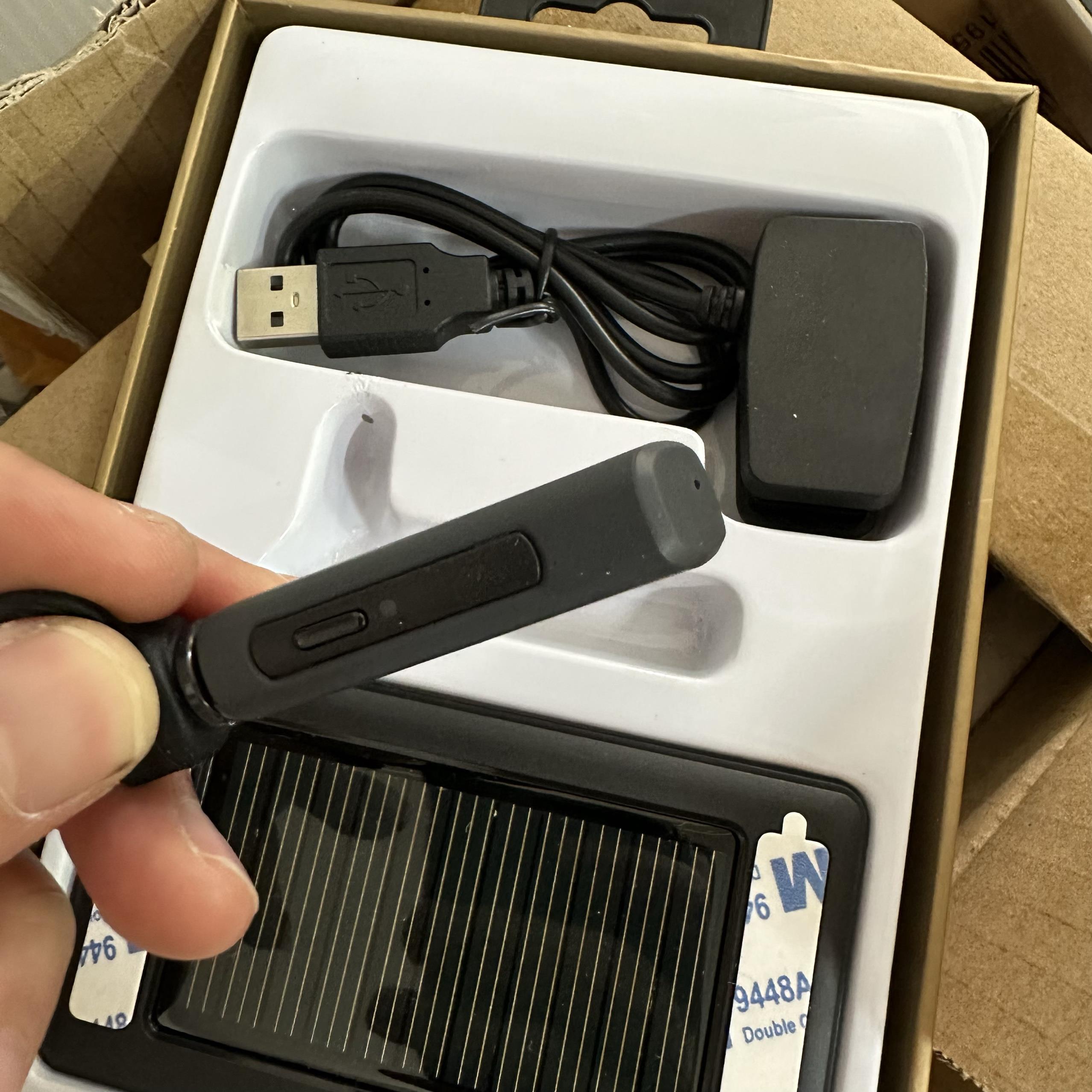车载太阳能充电蓝牙耳机 不包好坏DIY研究