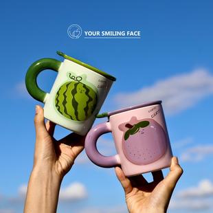 ins风家用喝水杯子女生可爱陶瓷杯 创意手绘水果马克杯带盖勺夏季