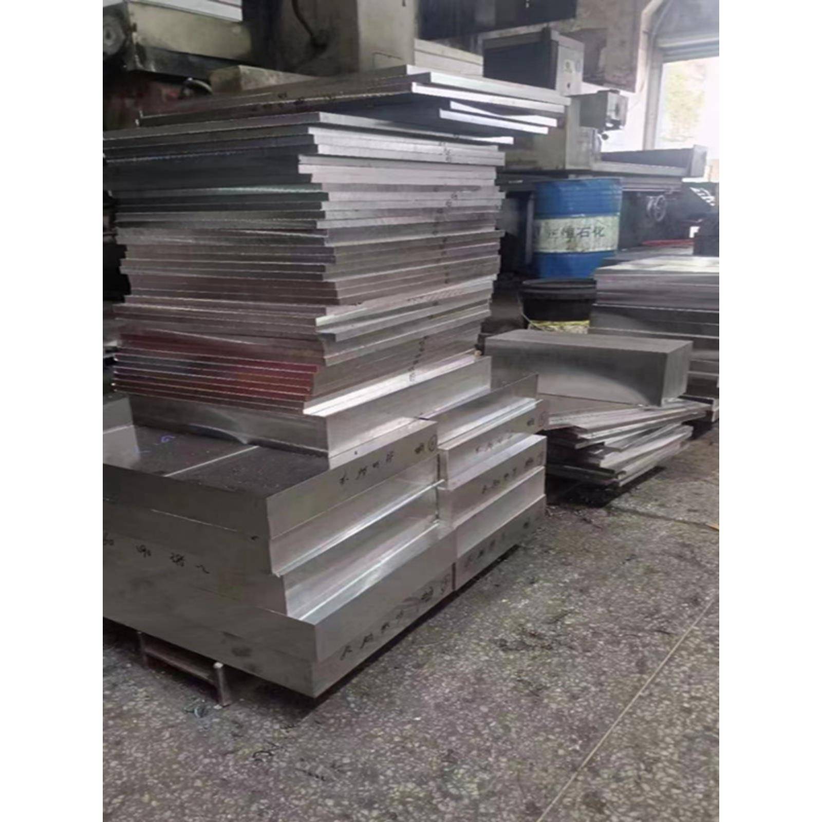 45号钢精板毛料调制p20铣磨加工Q235光板铁料零切圆钢棒模具钢板