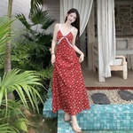 QF 2026年春夏新款女装黑色无袖简约风格宽松版型连衣裙