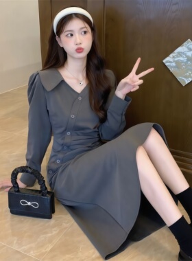 DG 2026新款赫本风法式白裙长袖连衣裙女收腰气质显瘦中长裙