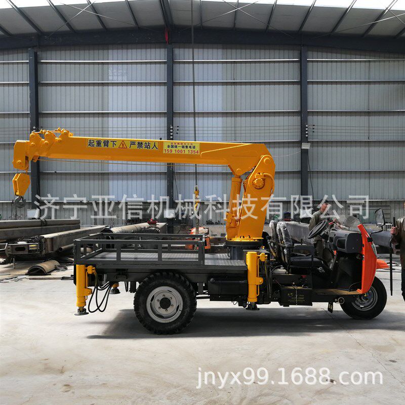 园林吊装三轮小h吊车 5吨农用车载吊机 3吨建筑用三轮随车吊