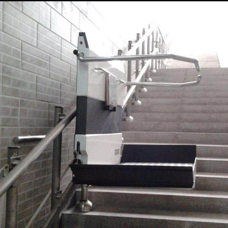 斜挂无碍降机 残疾人梯升降梯障轨道式爬楼机升小型电 升降平台