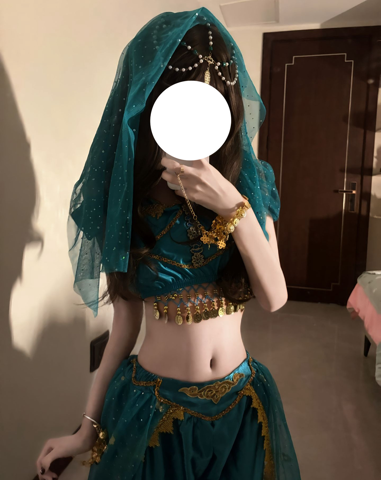 西域舞姬肚皮舞精致露脐装表演异域风情印度舞蹈服茉莉公主cos服