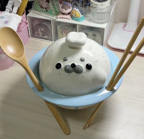 设计海豹泡面碗浮雕卡通陶瓷带盖碗学生宿舍家用餐具礼物