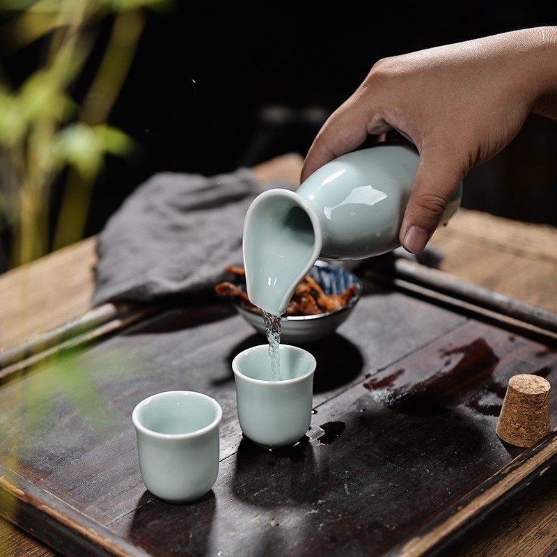 清酒酒具套装一壶四杯白黄酒果酒甜酒中式陶瓷半斤酒壶酒杯家用