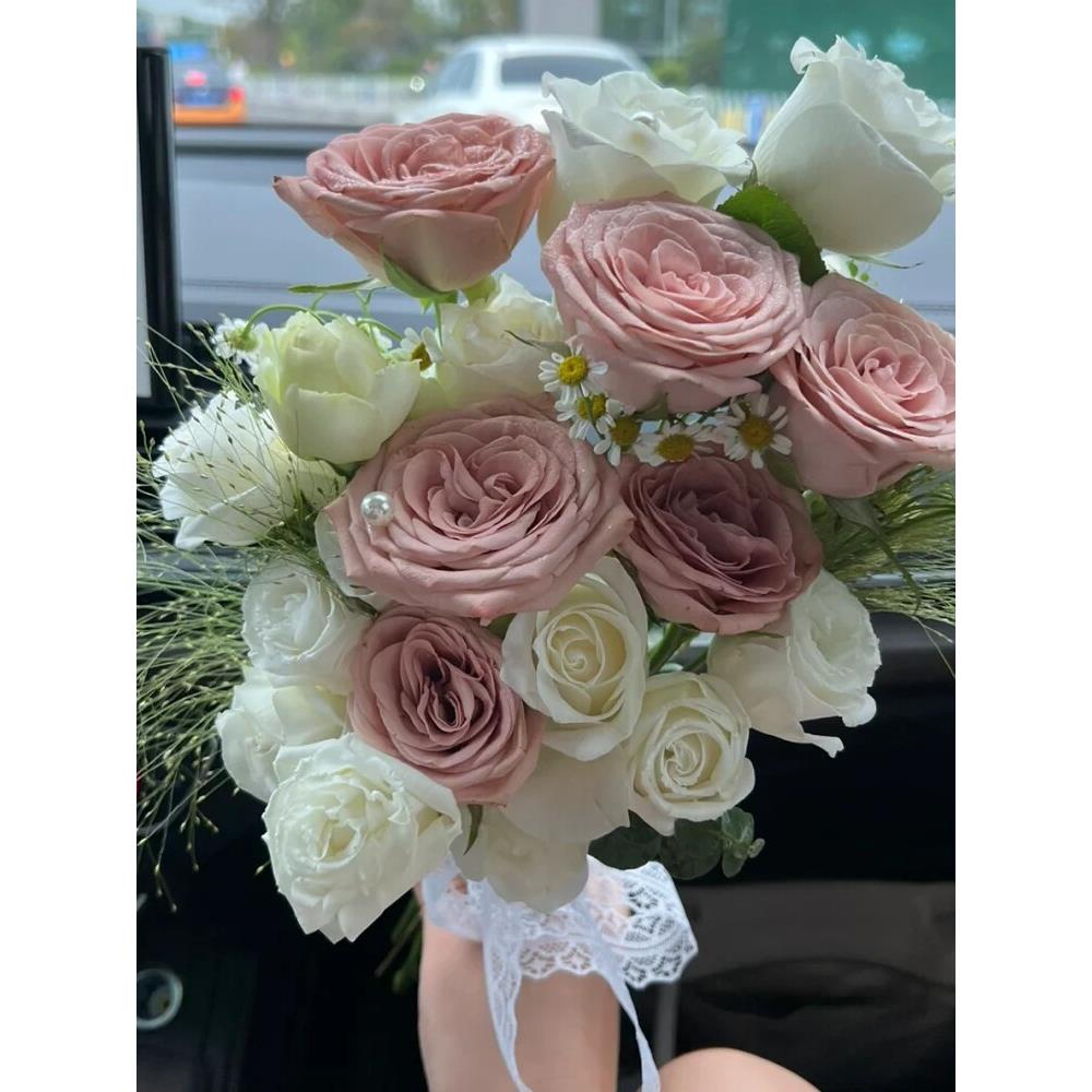 手捧花新娘韩式婚礼结婚领证仿真花束森系婚纱摄影拍照道具手捧花