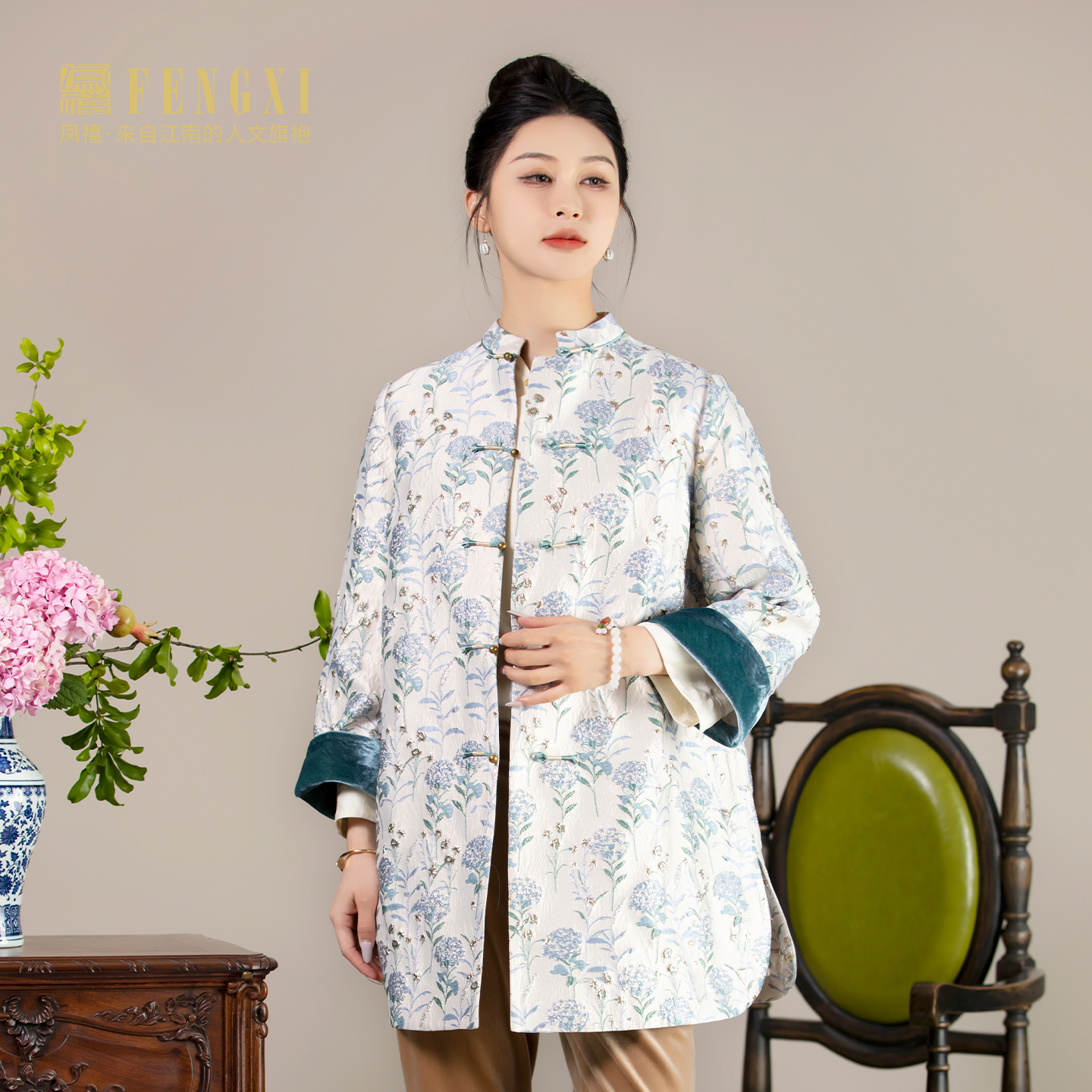 凤禧新中式国风提花风衣